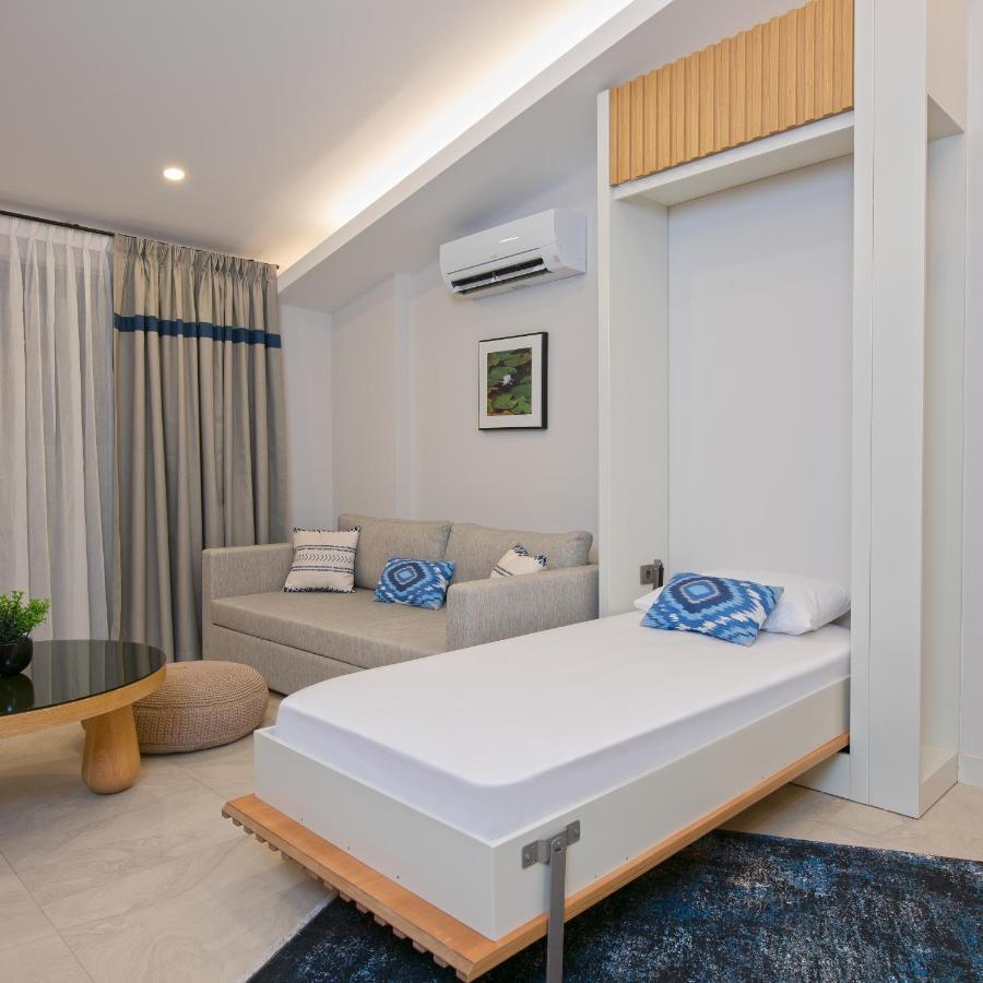 A Otel